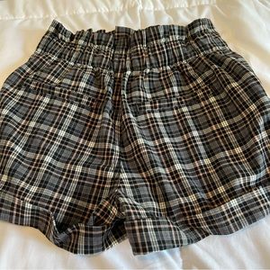 American eagle plaid shorts